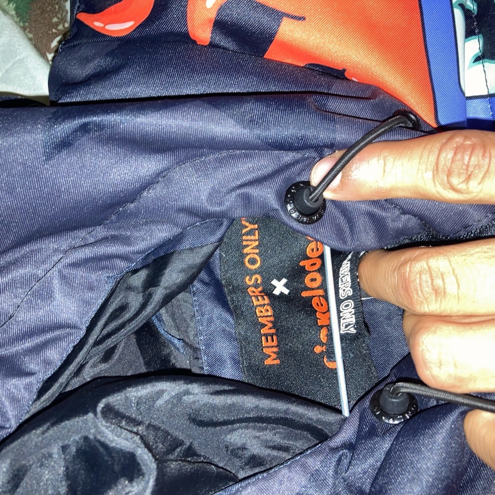 Members only - Picture 5 of 6